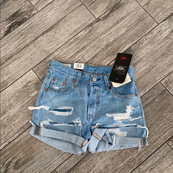 Levi's Pants - Levis distressed jean shorts
